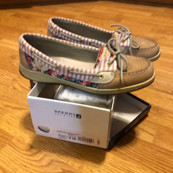 Sperry Floral Shoes Sz. 9 ( not with box) - Picture 2 of 6
